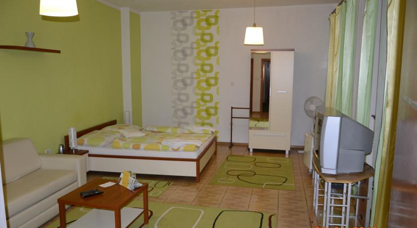 Alex Pension Прешов Номер фото